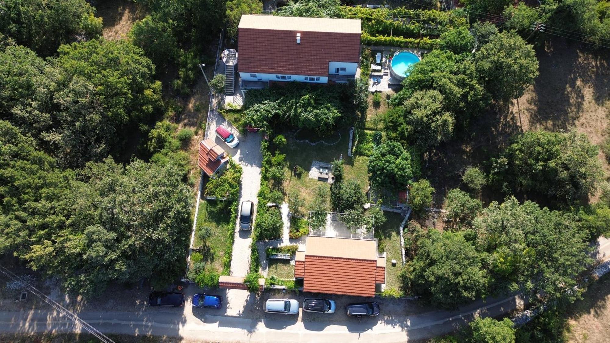 Apartments Minex 特雷比涅 外观 照片